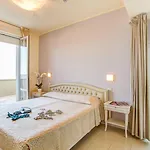 Hotel Brasil Seaview Milano Marittima