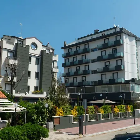فندق Brasil Seaview ميلانو ماريتيما