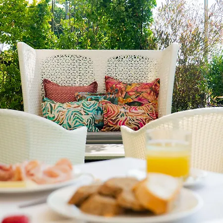 Hotel Brasil Seaview Milano Marittima